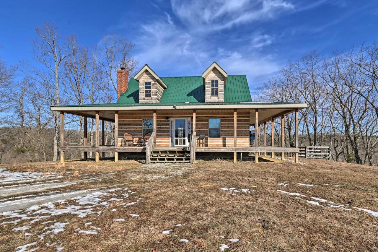 Quiet And Secluded Berea Cabin On 70-Acre Farm! Luaran gambar