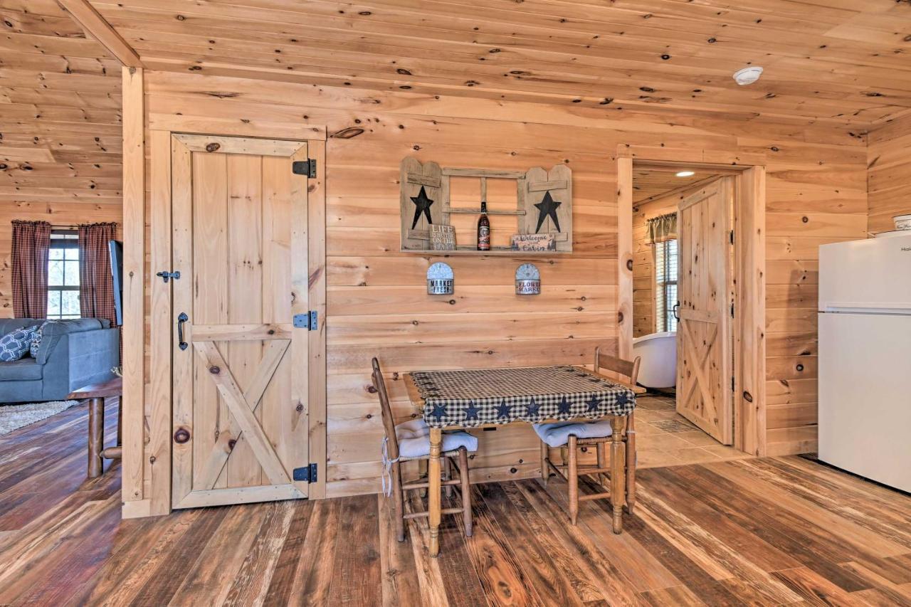 Quiet And Secluded Berea Cabin On 70-Acre Farm! Luaran gambar
