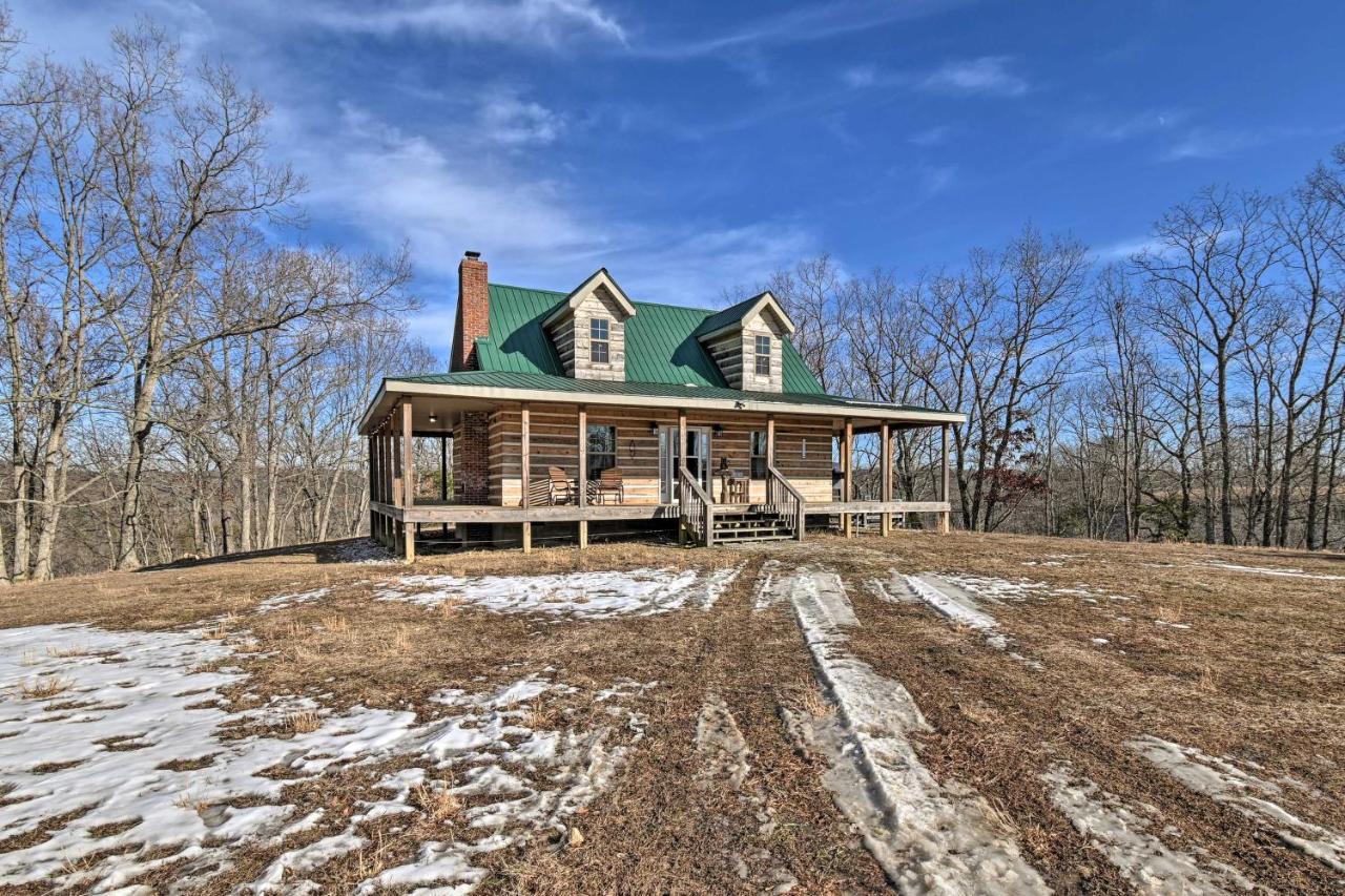 Quiet And Secluded Berea Cabin On 70-Acre Farm! Luaran gambar